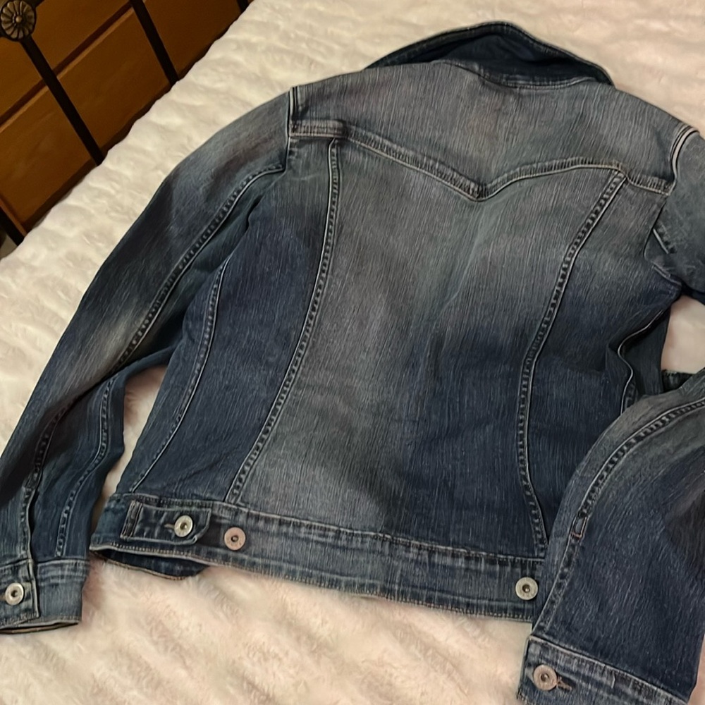 Levi’s Jacket - Picture 5 of 12